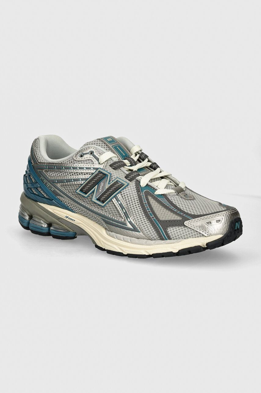 Tenisky New Balance 1906 šedá farba, M1906REO