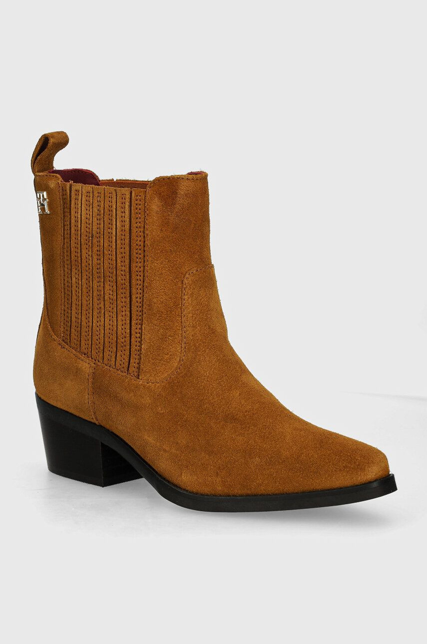 Semišové topánky chelsea Tommy Hilfiger TH SUEDE COWBOY BOOT dámske, hnedá farba, na podpätku, FW0FW08034