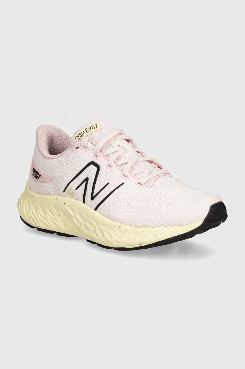 Bežecké topánky New Balance Fresh Foam Evoz v3 ružová farba, WEVOZCP3