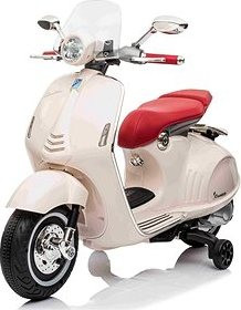 Vespa 946 White