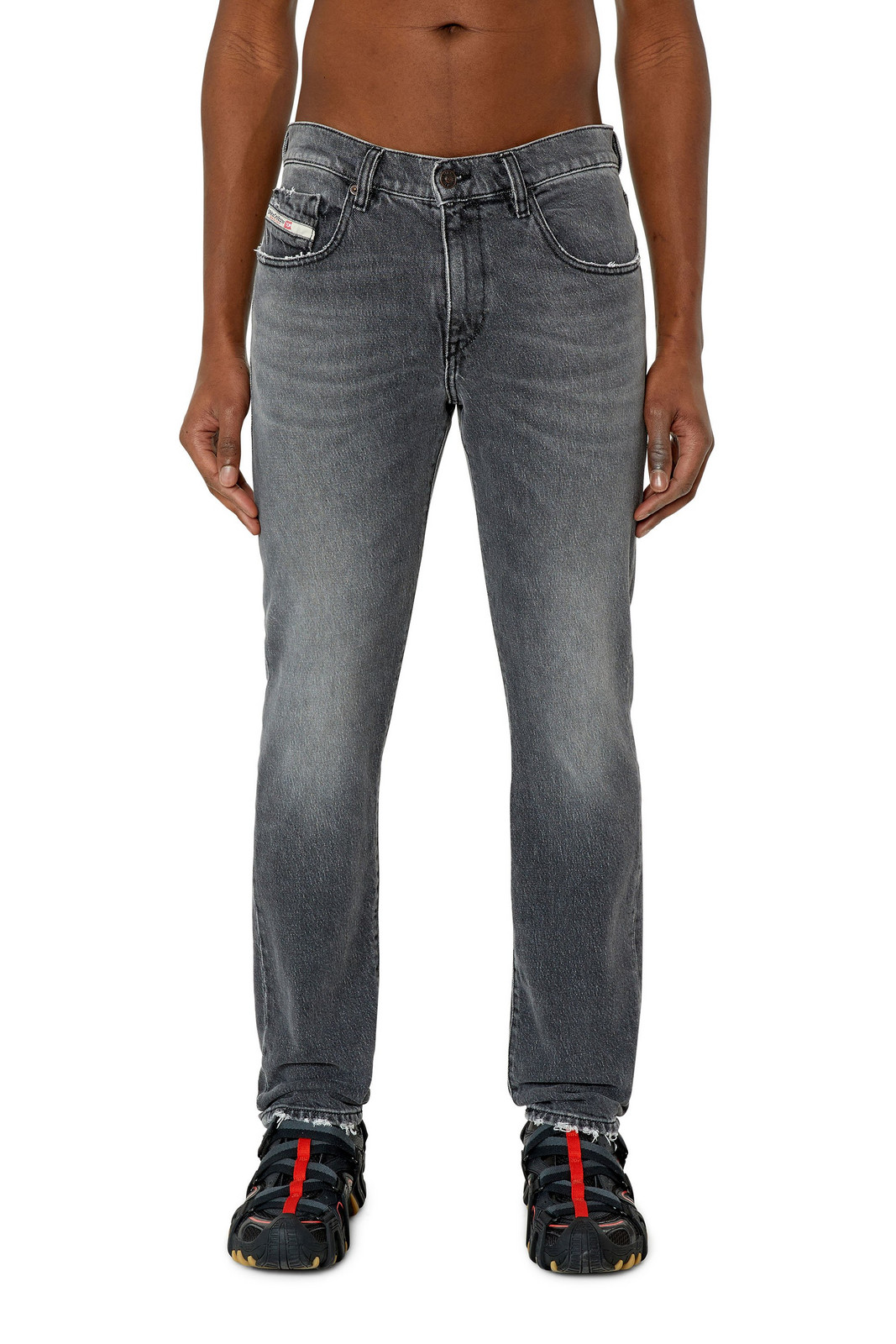 Diesel Rifle - 2019 D-STRUKT L.32 TROUSERS čierne