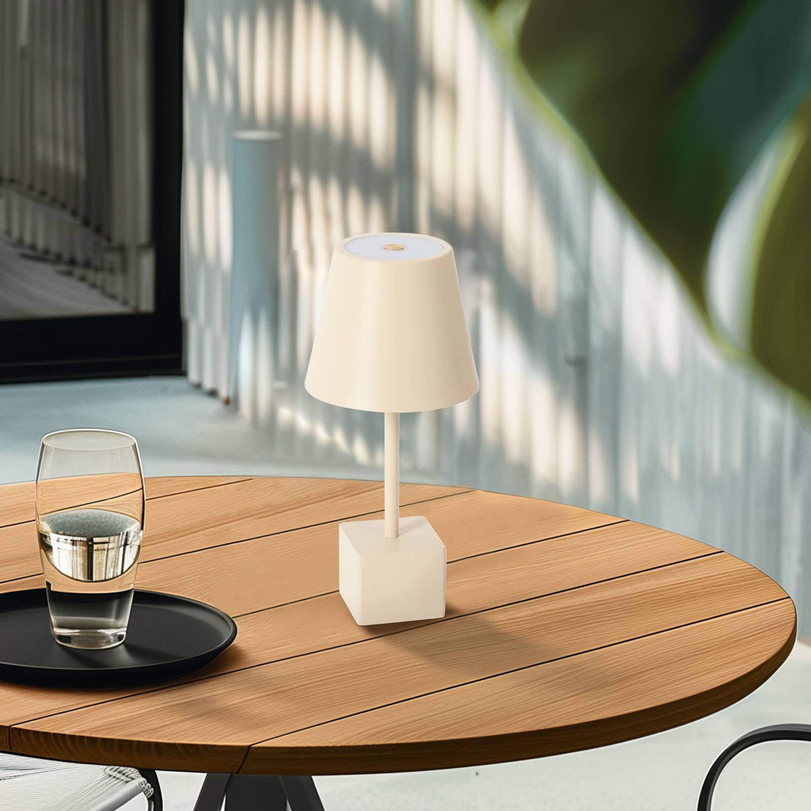 Nabíjacia stolová lampa Lindby LED Janea, pieskovo béžová, kocka