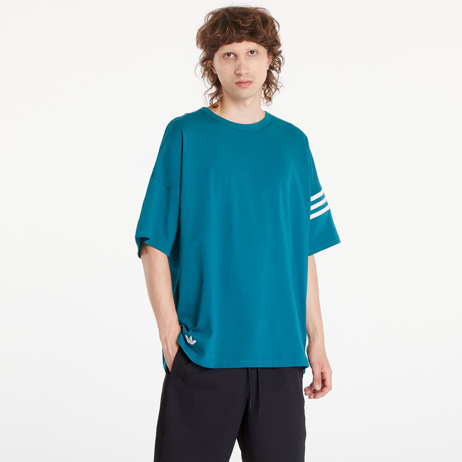 Tričko adidas Neuclassics Tee Legacy Teal S