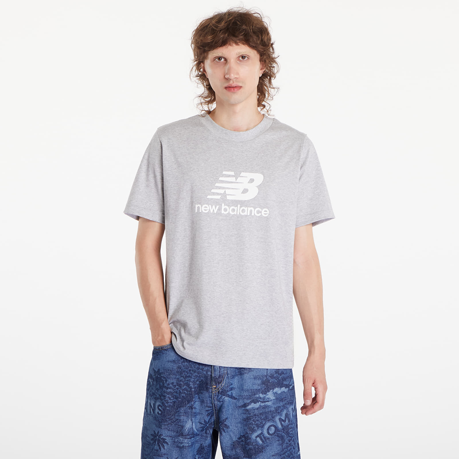Tričko New Balance Sport Essentials Logo T-Shirt Athletic Grey M