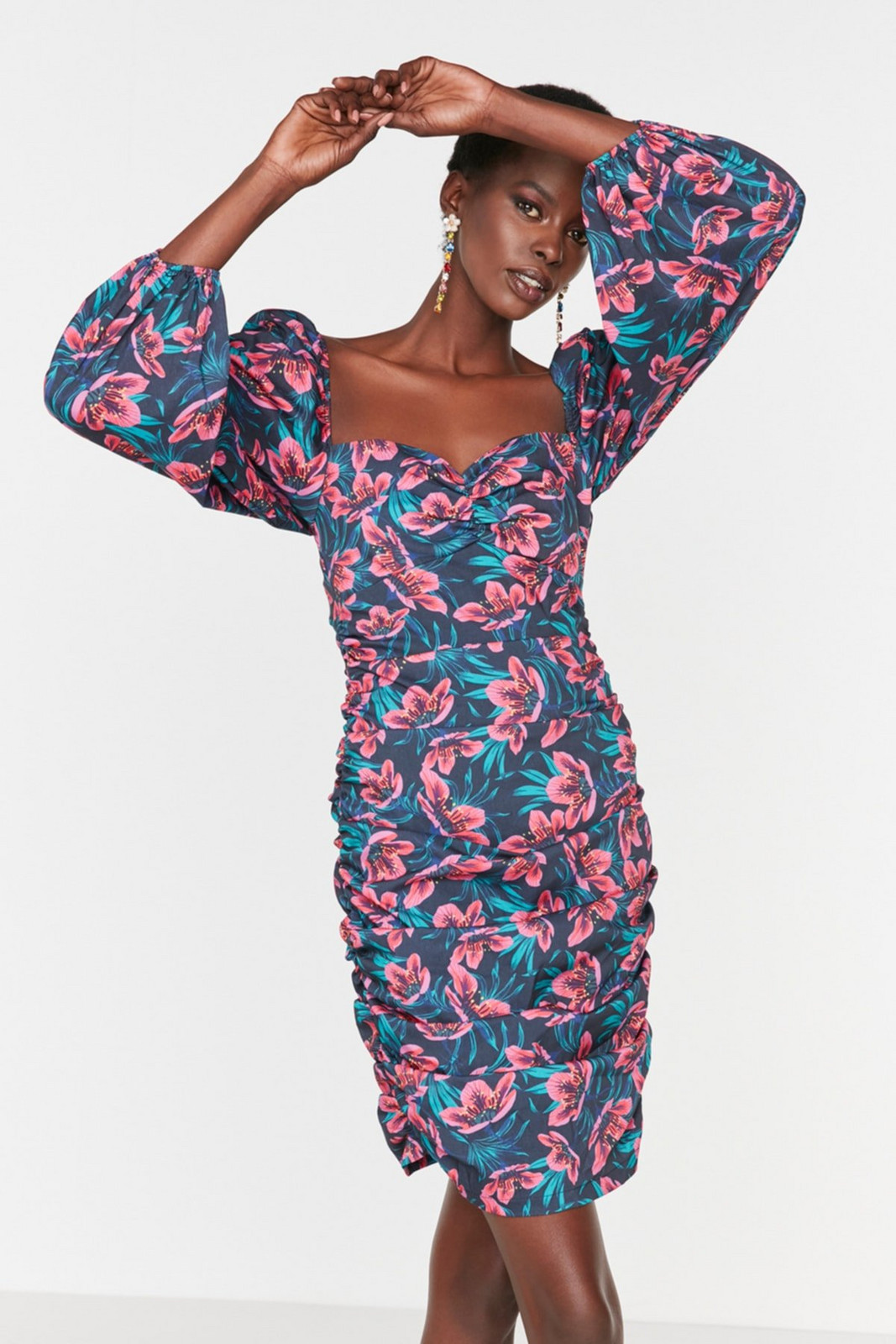 Dámske šaty Trendyol Multicolor floral