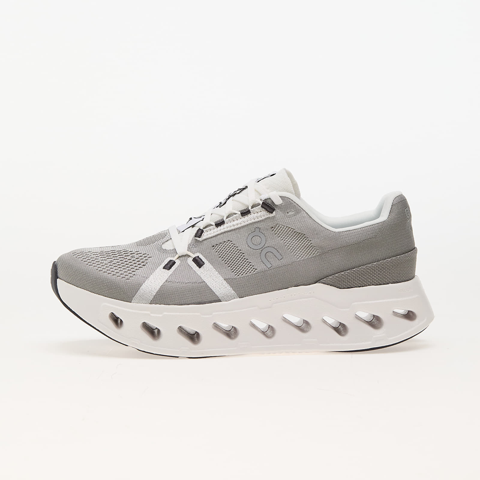Tenisky On M Cloudeclipse Alloy/ White EUR 42.5