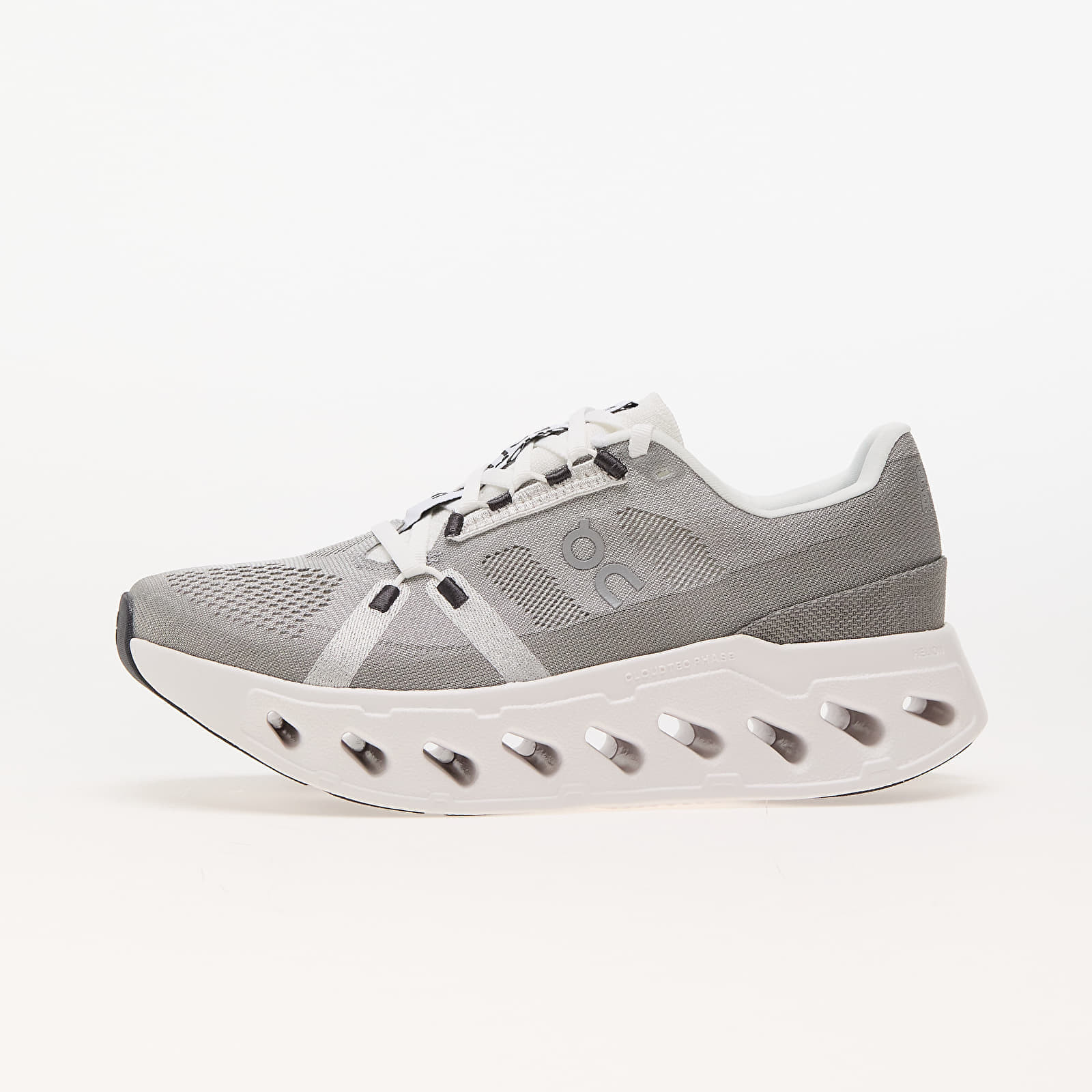 Tenisky On W Cloudeclipse Alloy/ White EUR 38.5