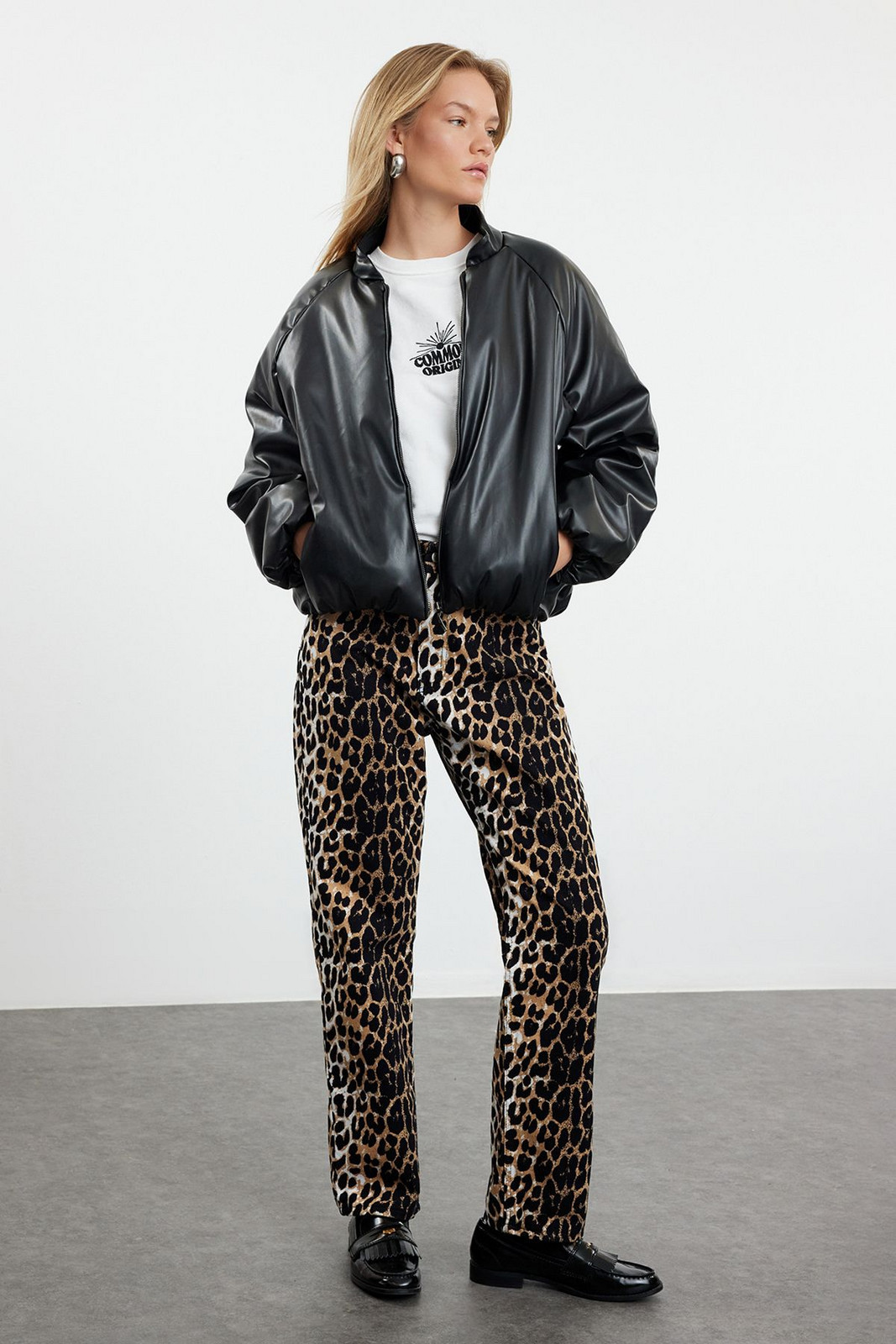 Trendyol Black Oversize Faux Leather Quilted Puffer Jacket