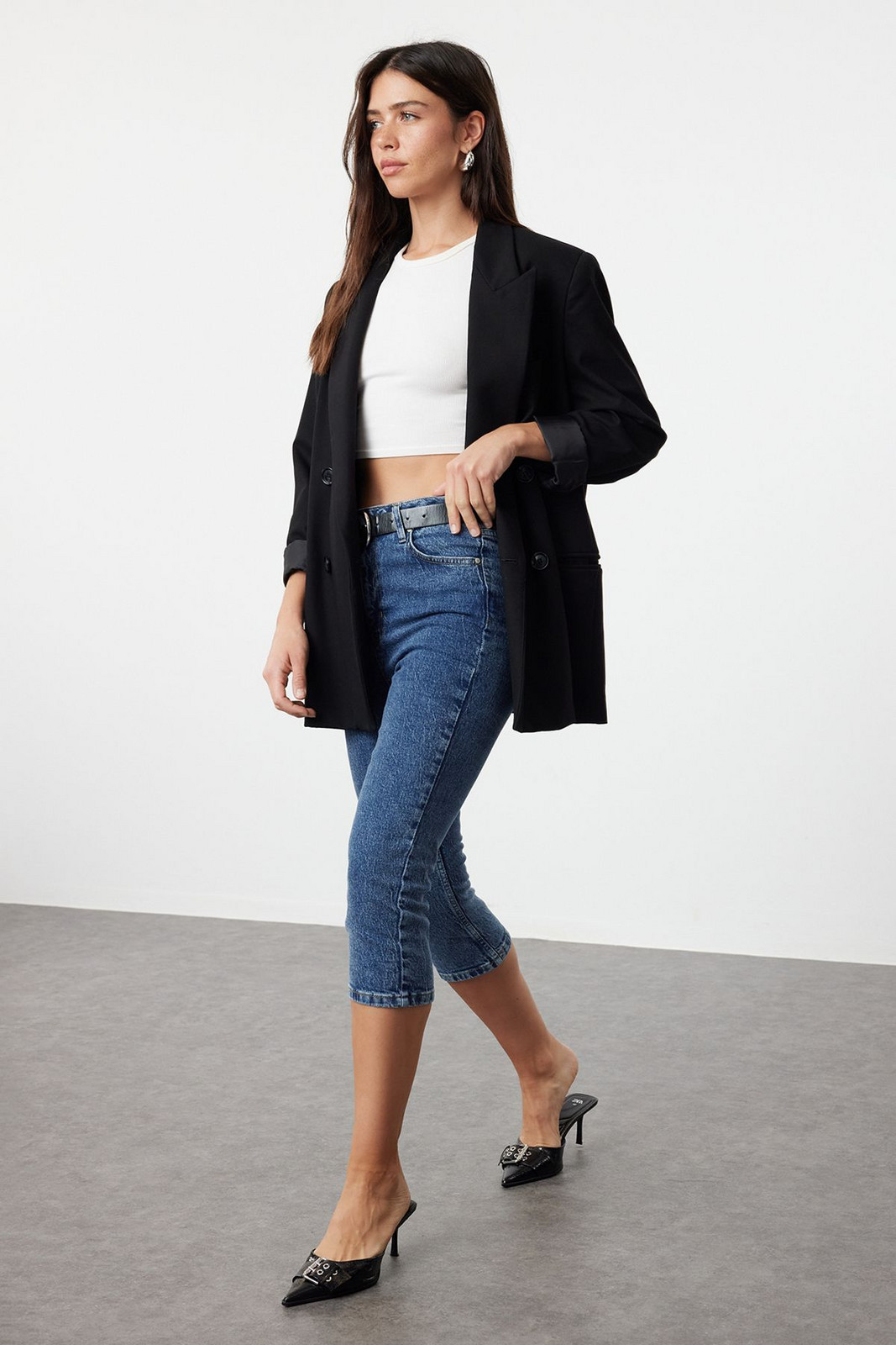 Trendyol Blue High Waist Capri Jeans
