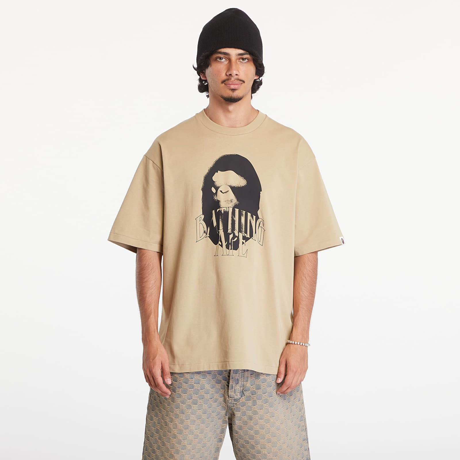 Tričko A BATHING APE Spray Print Logo Relaxed Fit Short Sleeve Tee Beige L