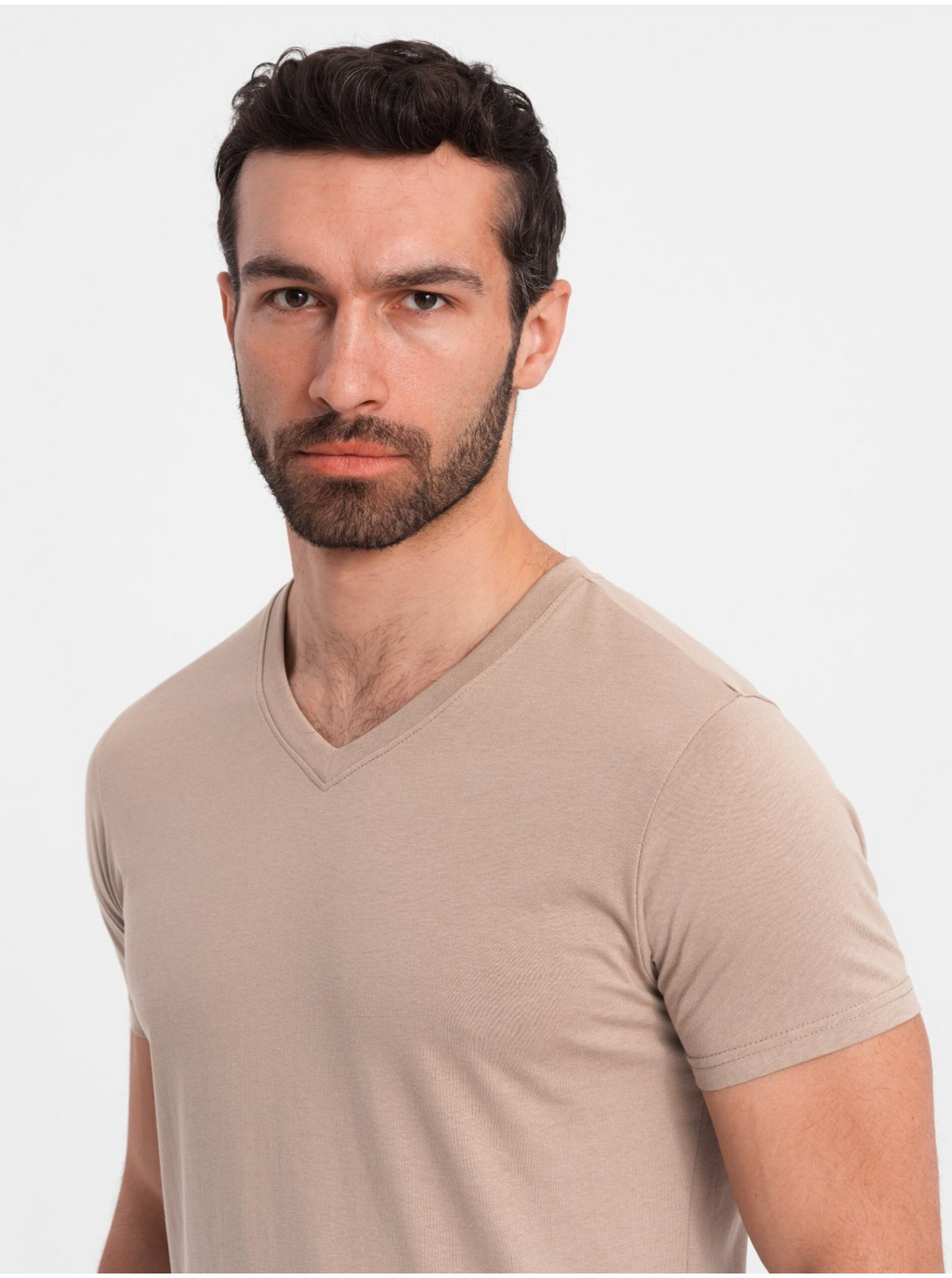 Šedé pánske bavlnené basic tričko s výstrihom Ombre Clothing