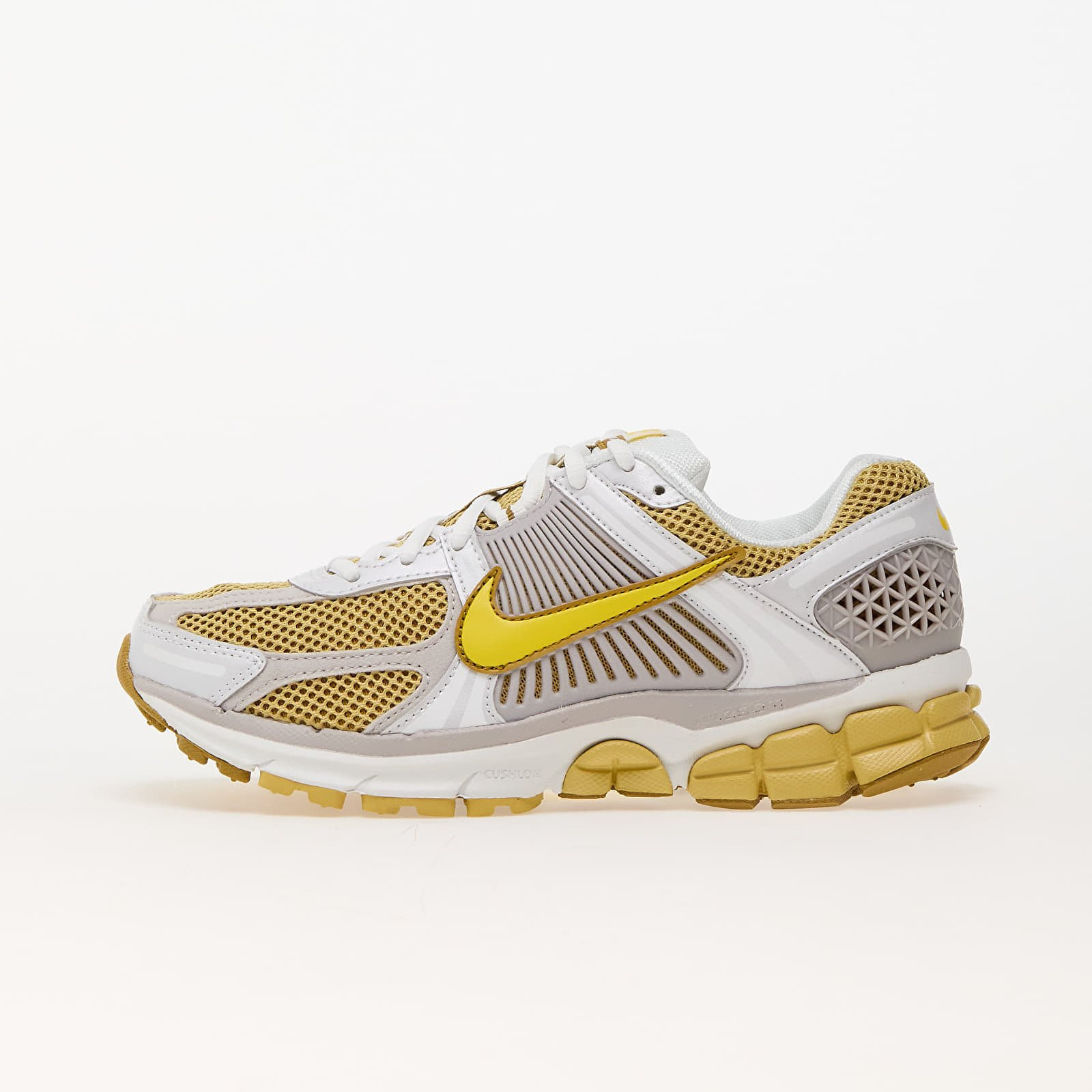 Tenisky Nike W Zoom Vomero 5 Bronzine/ Lightening-Mtlc Summit Wht EUR 36