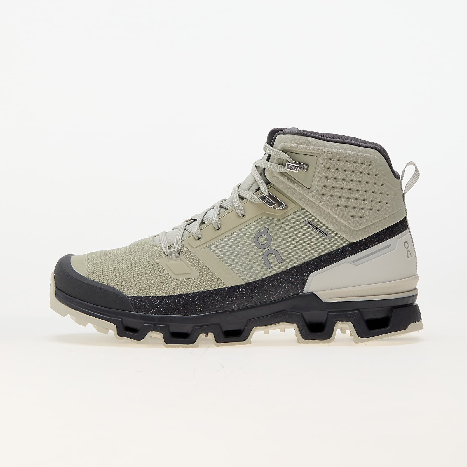 Tenisky On M Cloudrock 2 Waterproof Chalk/ Eclipse EUR 44