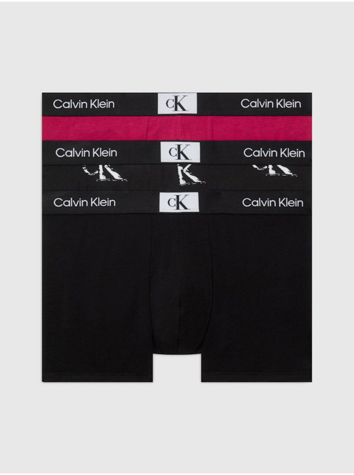 Súprava troch pánskych boxeriek v čiernej a tmavo ružovej farbe Calvin Klein