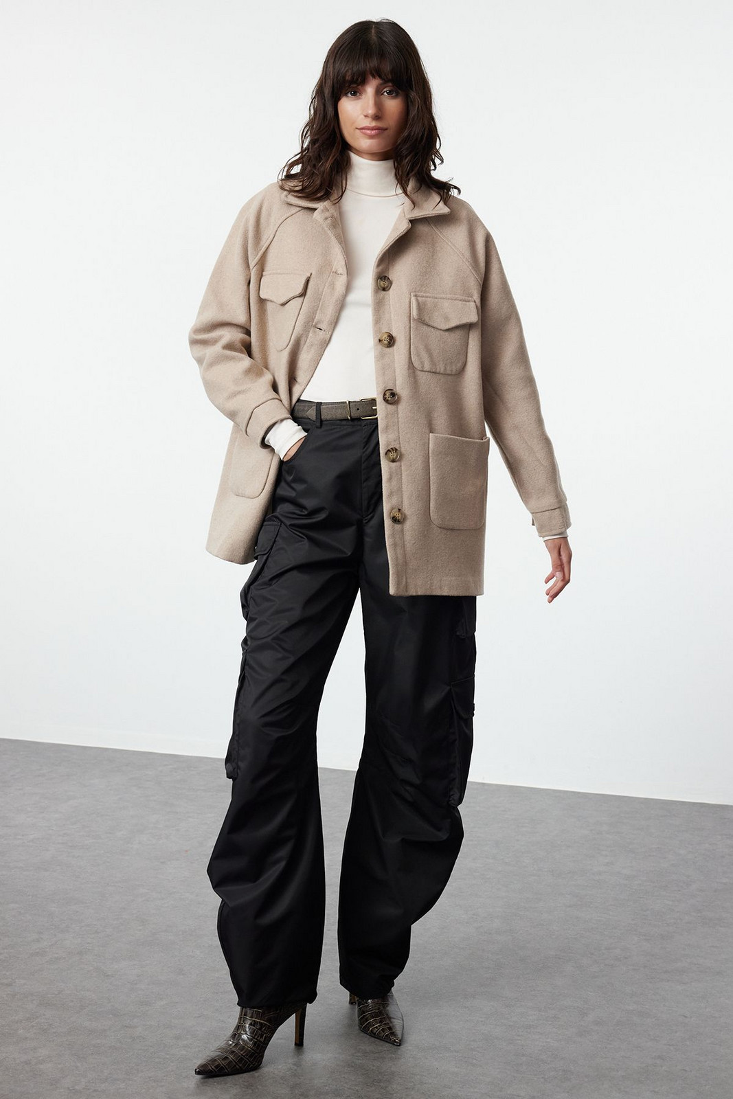 Trendyol Beige Oversize Stamp Shacket Slim Jacket Coat