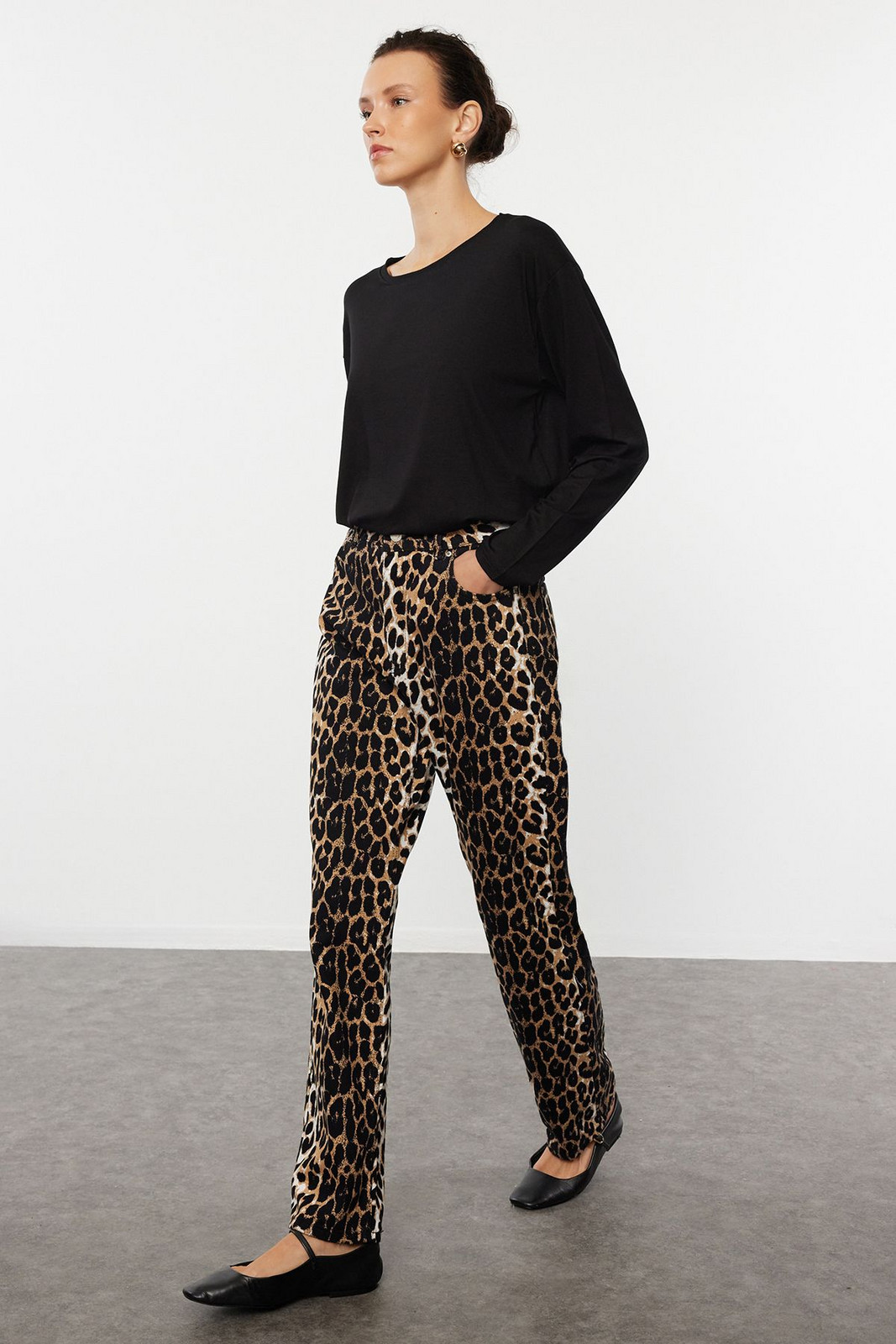 Trendyol Black Oversize/Wide Fit Long sleeve Knitted T-Shirt