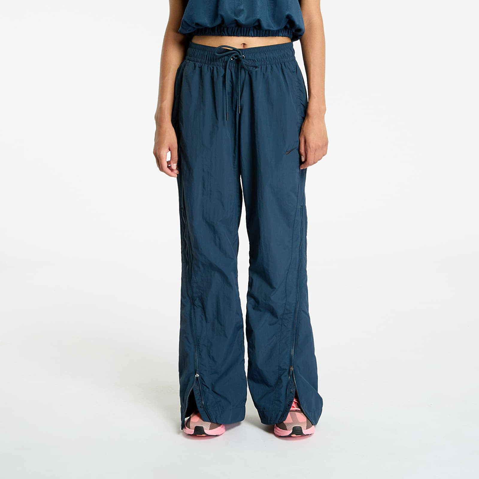 Kalhoty Nike Sportswear Collection Women's Mid-Rise Repel Zip Pants Armory Navy/ White XL