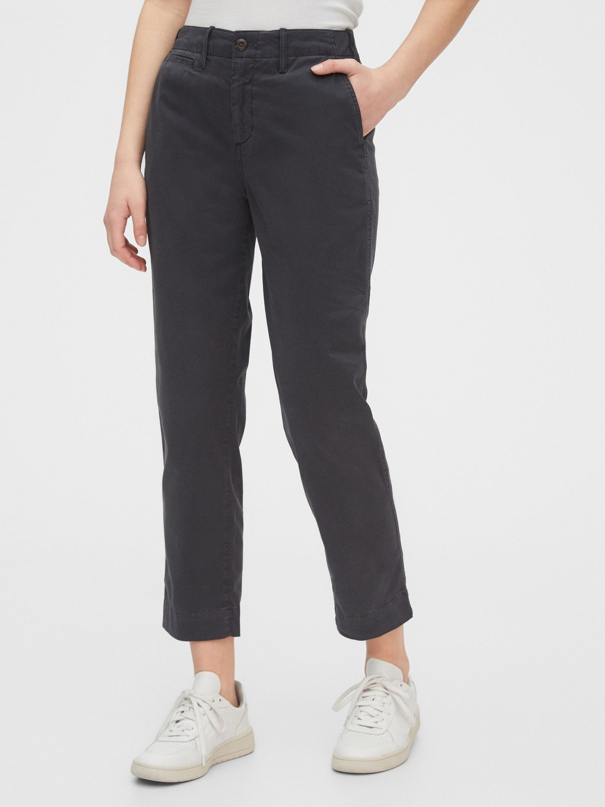 GAP Nohavice straight khakis Čierna