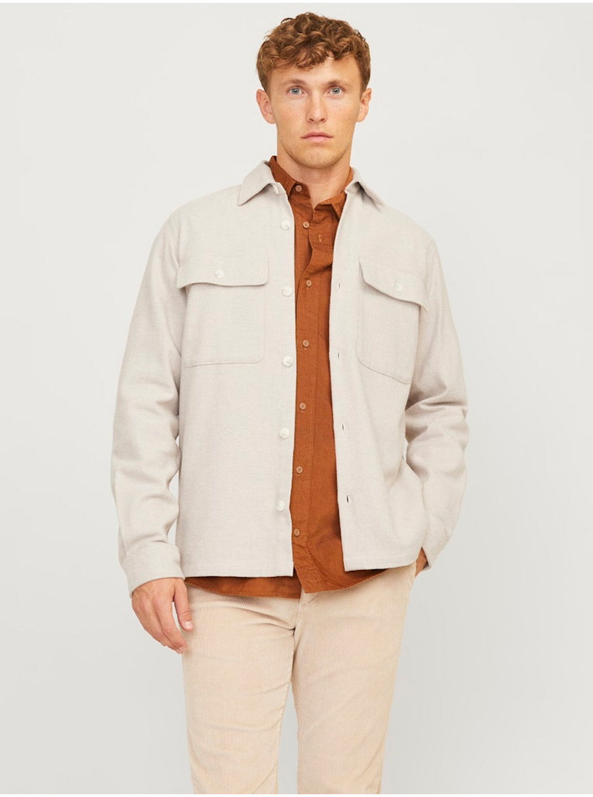 Béžová pánska ľahká košeľová bunda Jack & Jones Raymond