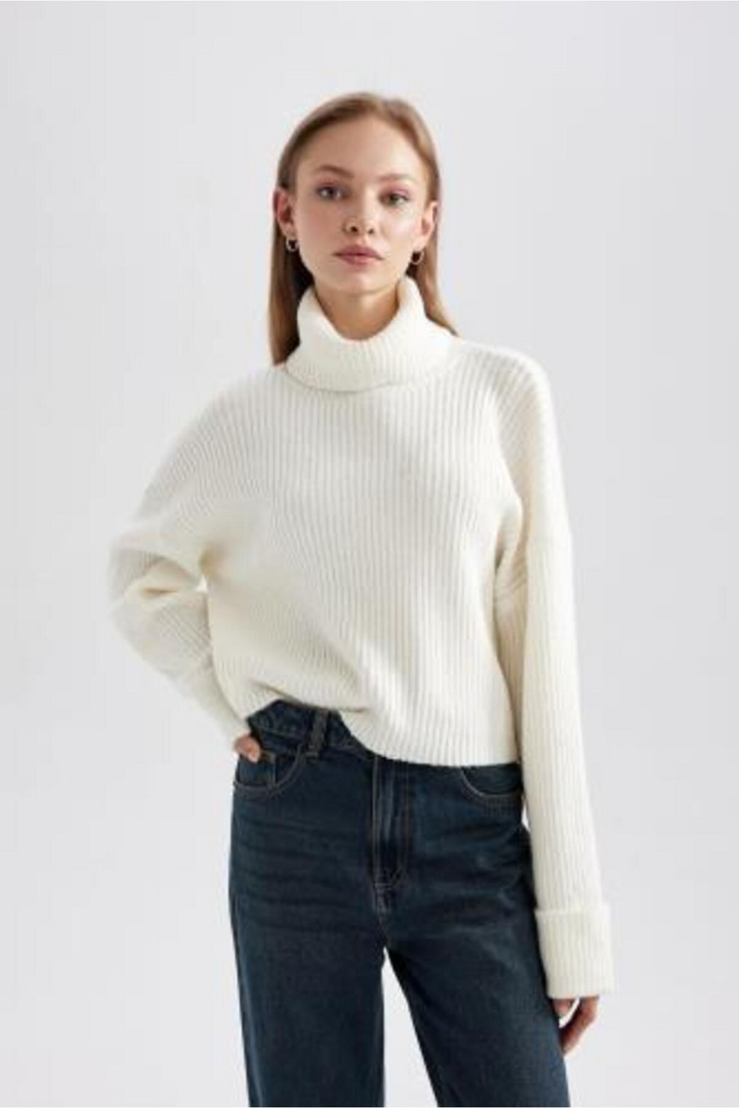 DEFACTO Oversize Fit Turtleneck Sweater