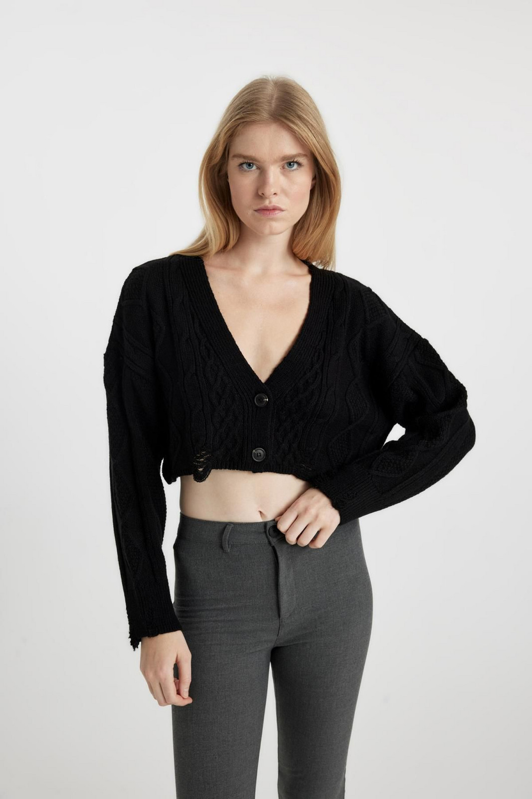 DEFACTO Cool Regular Fit V Neck Knitwear Cardigan
