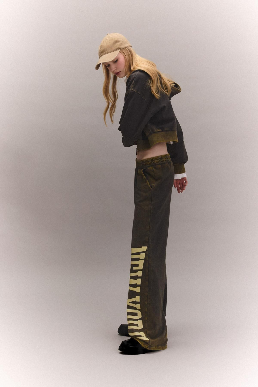 DEFACTO Cool Wide Leg Printed Thick Fabric Washed Pale Effect Sweatpants