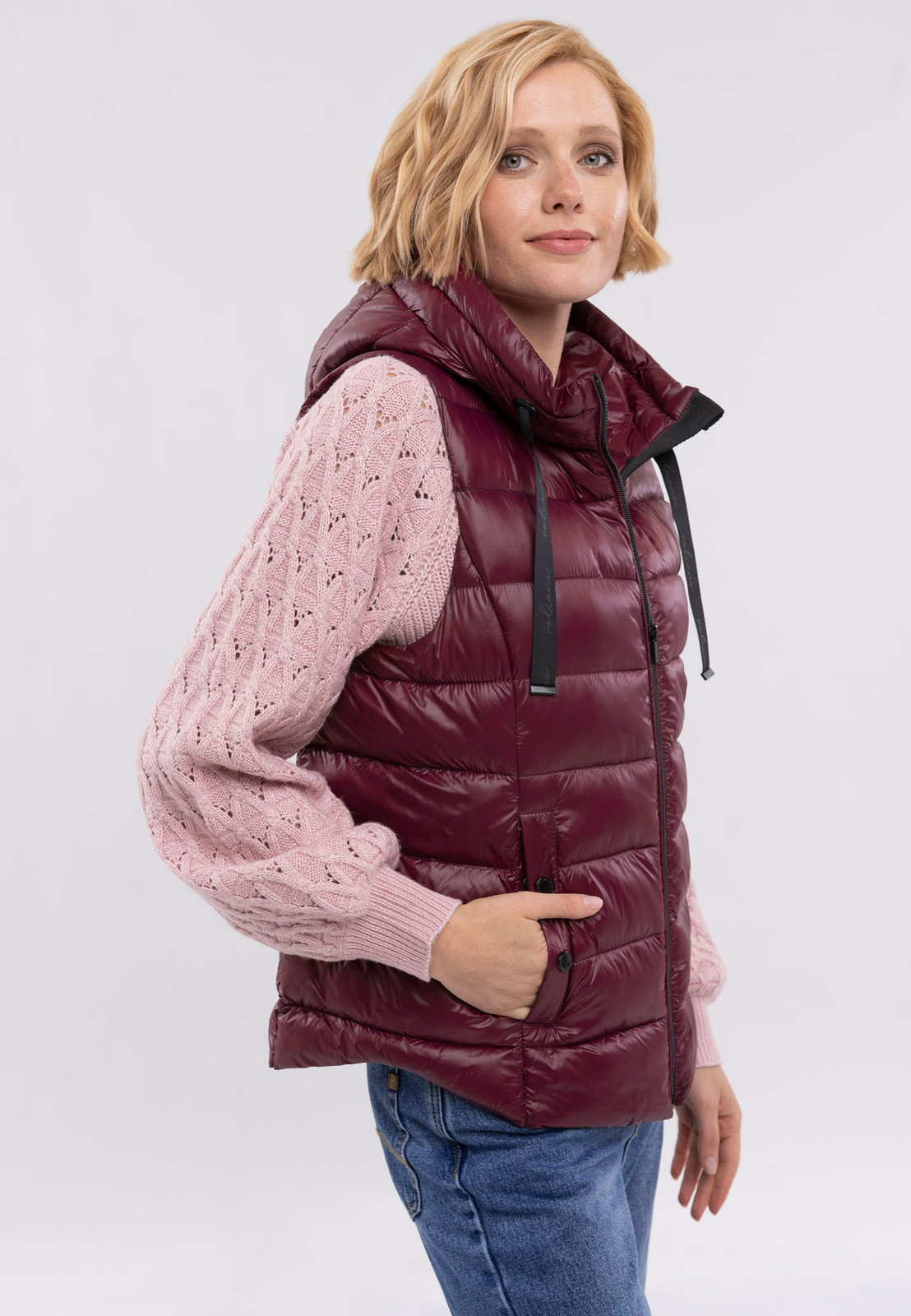 Volcano Woman's Vest V-Sevilla