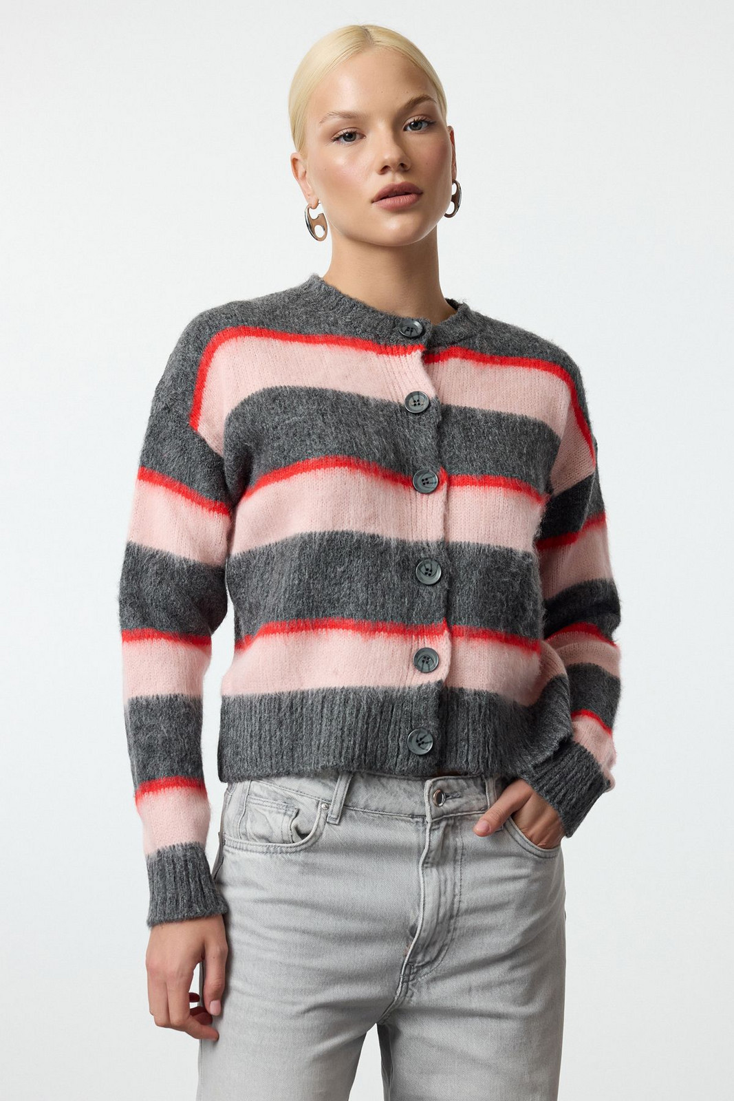 Trendyol Anthracite Color Block Crew Neck Knitwear Cardigan