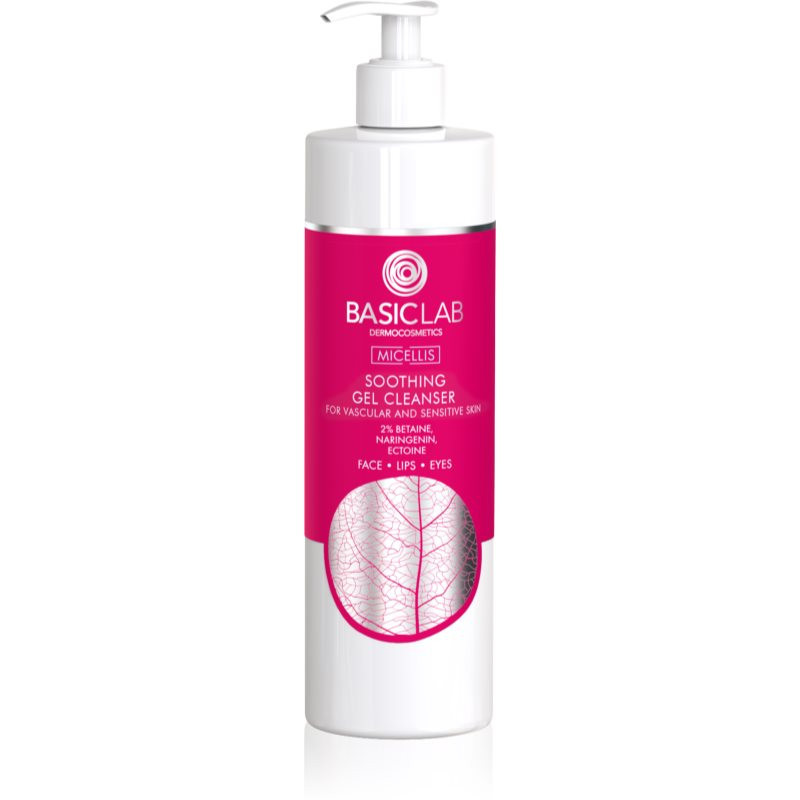 BasicLab Dermocosmetics Micellis upokojujúci čistiaci gél pre citlivú pleť so začervenaním 300 ml