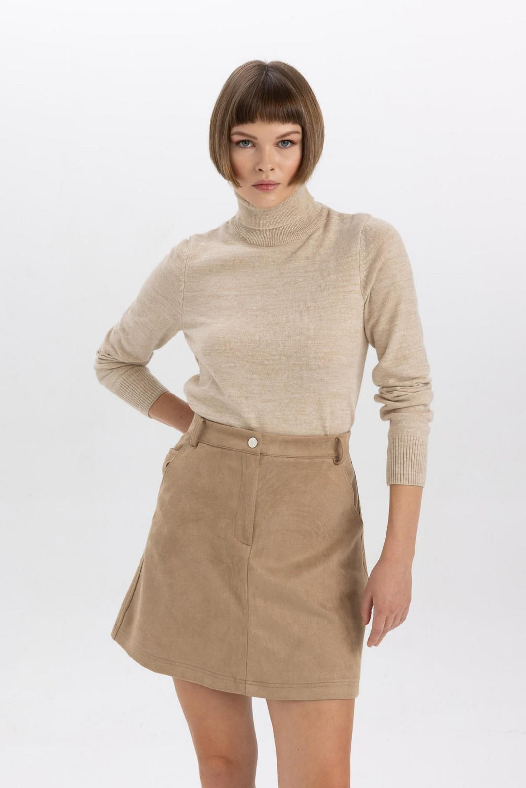 DEFACTO Relax Fit Turtleneck Cashmere Textured Extra Soft Sweater