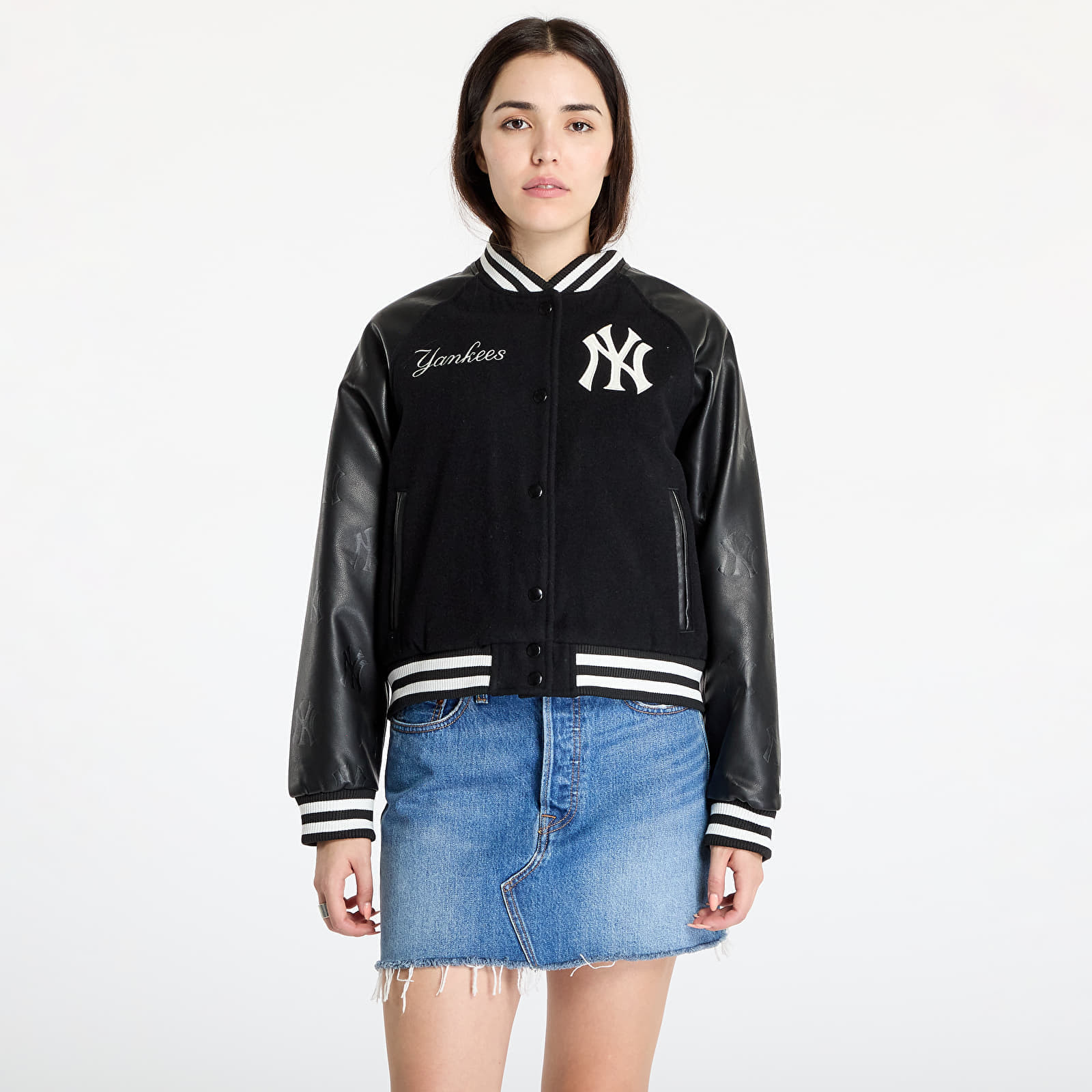 Bunda New Era MLB Womens Varsity New York Yankees Black/ Off White M