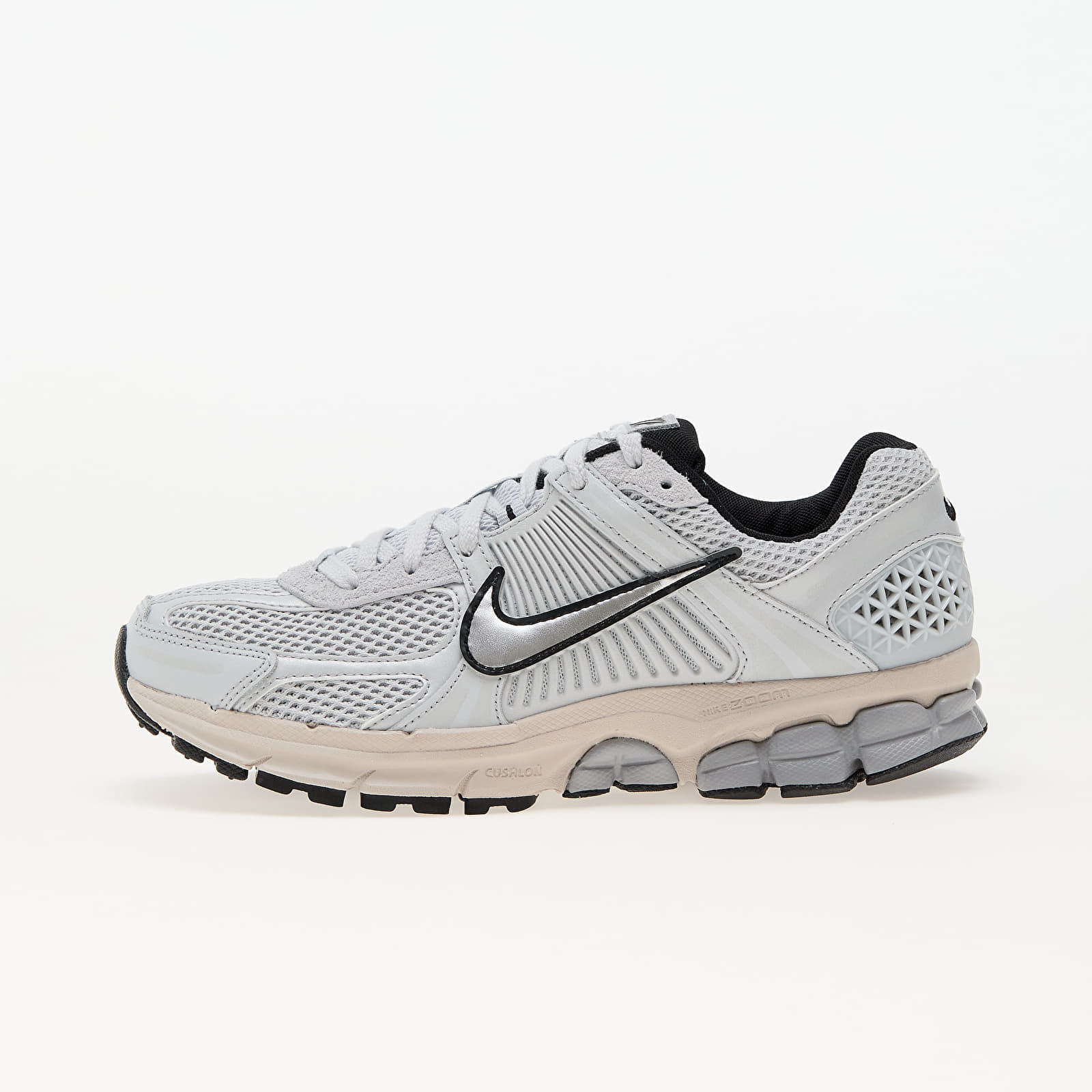 Tenisky Nike W Zoom Vomero 5 Pure Platinum/ Chrome-Lt Orewood Brn EUR 36