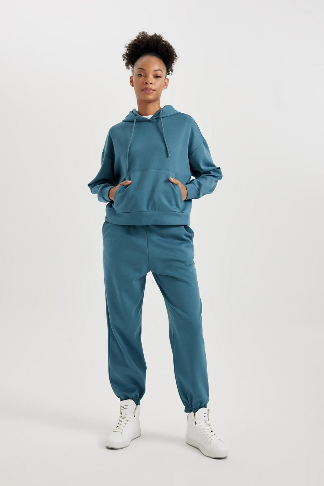 DEFACTO Fit Oversize Fit Jogger Skuba Diving Fabric Sweatpants B0960ax23wn