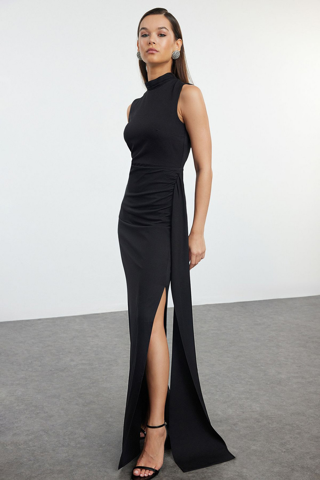 Trendyol Black Woven Backless Detailed Long Evening Evening Dress