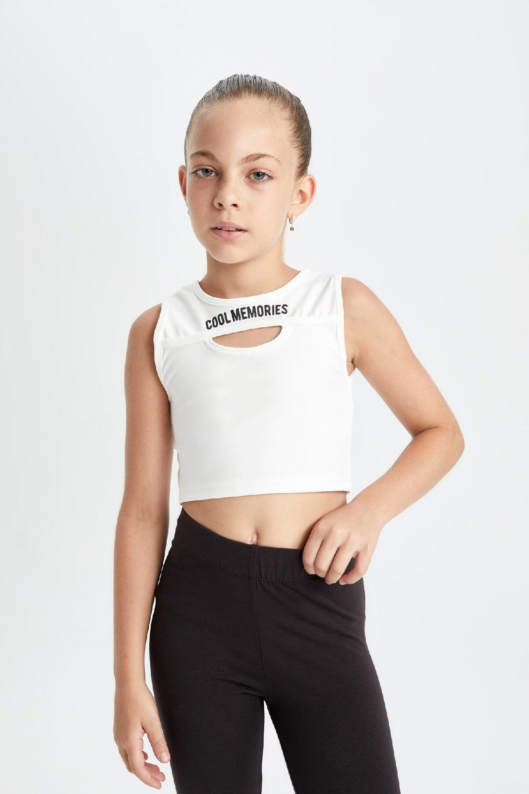 DEFACTO Girl's Crew Neck Printed Tank Top