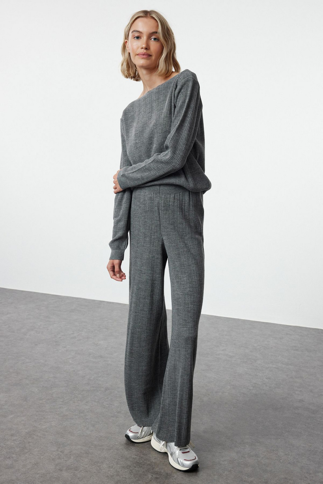Trendyol Anthracite Ribbed Knitted Trousers Knitwear Bottom-Top Set
