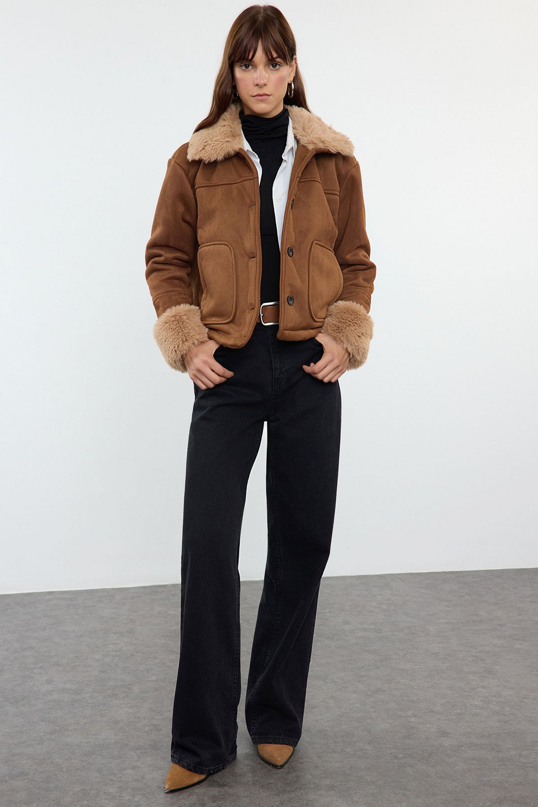 Trendyol Brown Regular Fit Plush Detailed Suede Coat