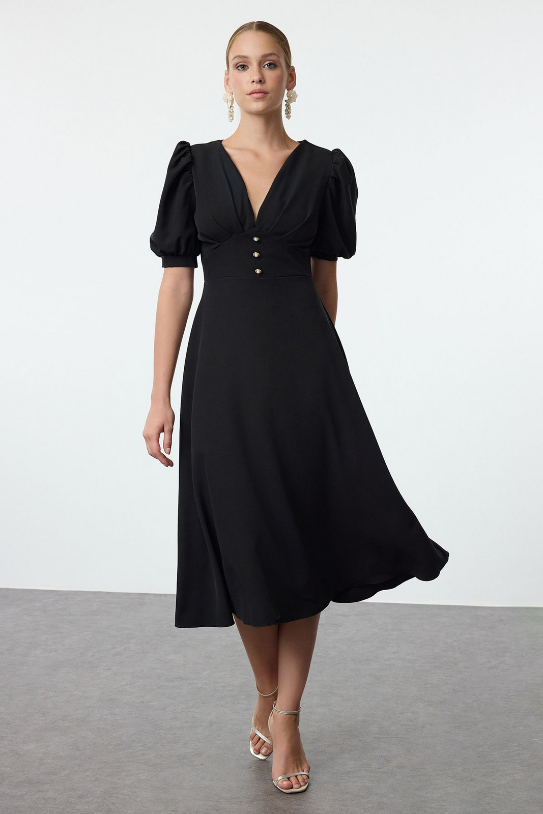 Trendyol Black Stone Accessory Detailed Woven Dress