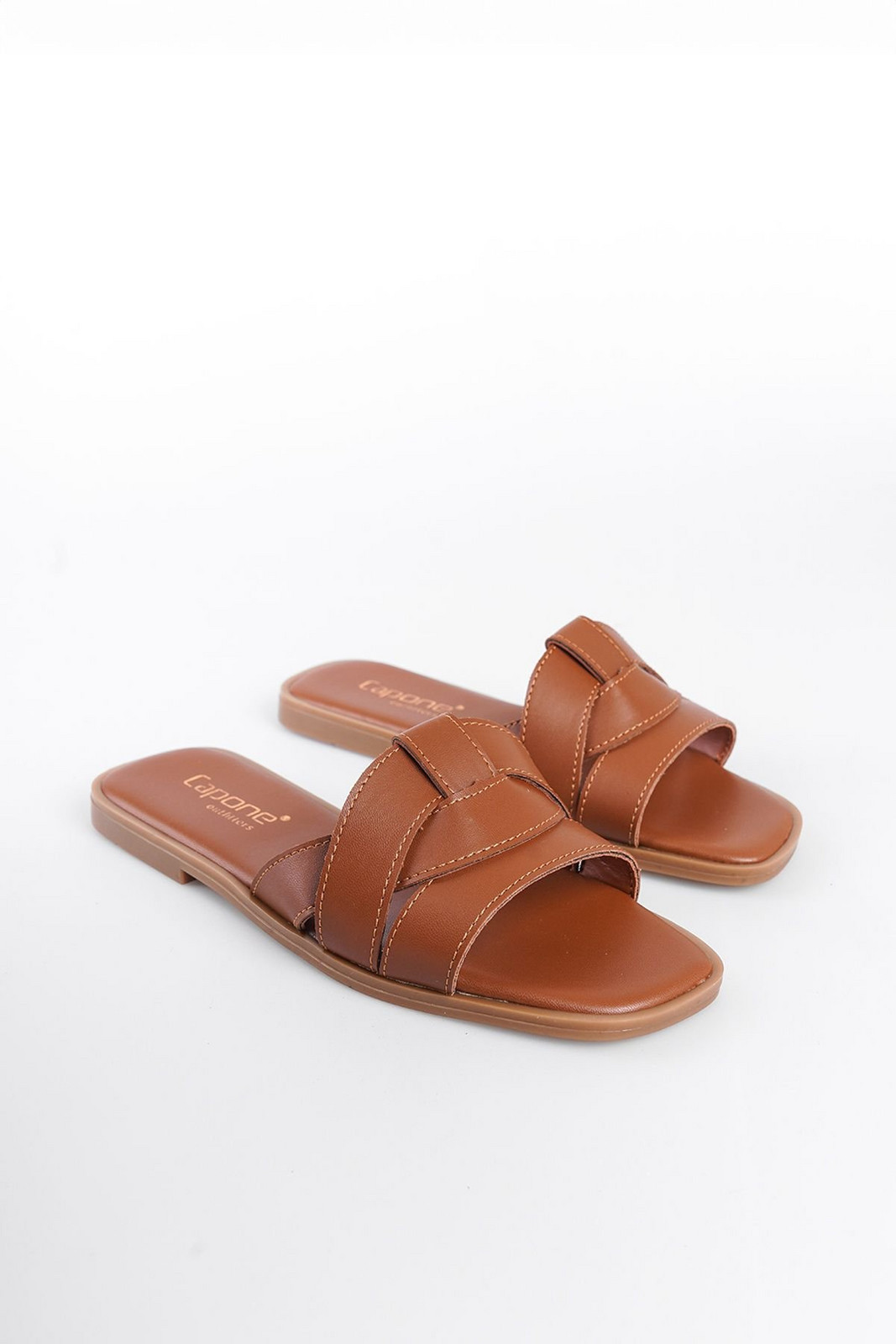 Capone Outfitters Zaren Women's Slippers