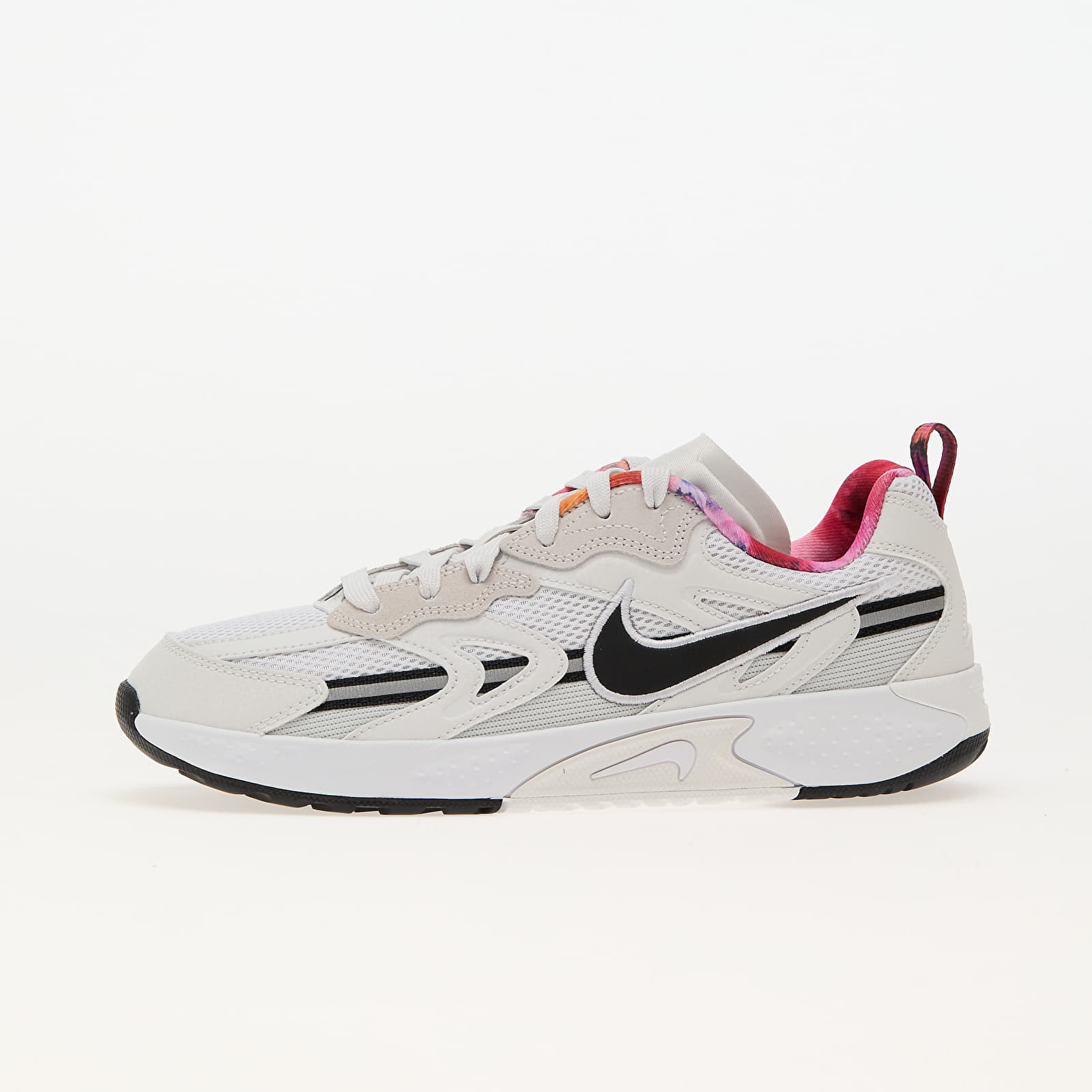 Tenisky Nike W JAM Train Electric White/ Black-Photon Dust-Platinum Tint EUR 39