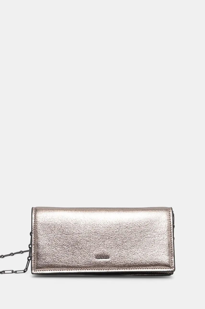 Listová kabelka Calvin Klein strieborná farba, K60K612698