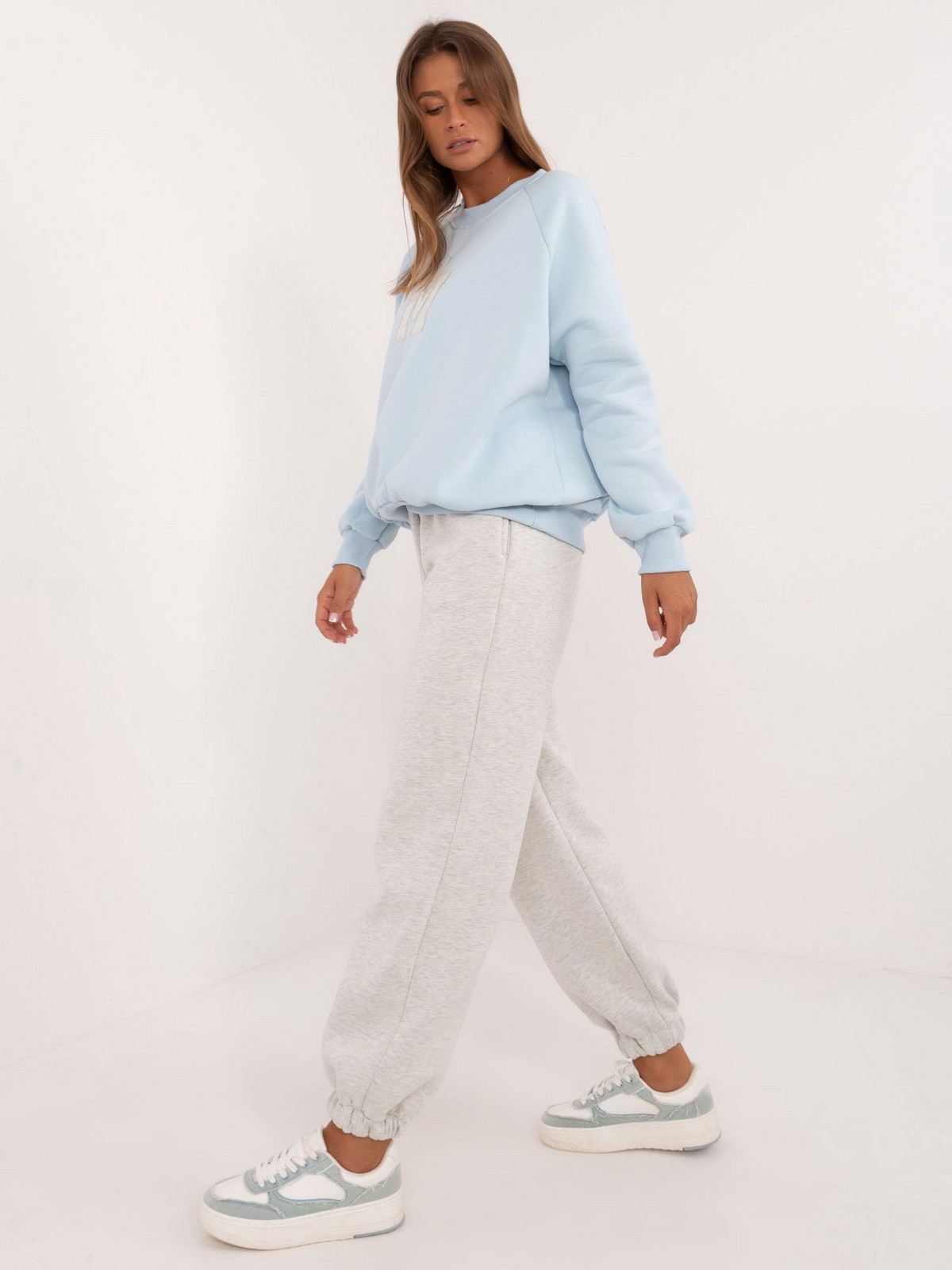 Light blue oversize tracksuit with insulation