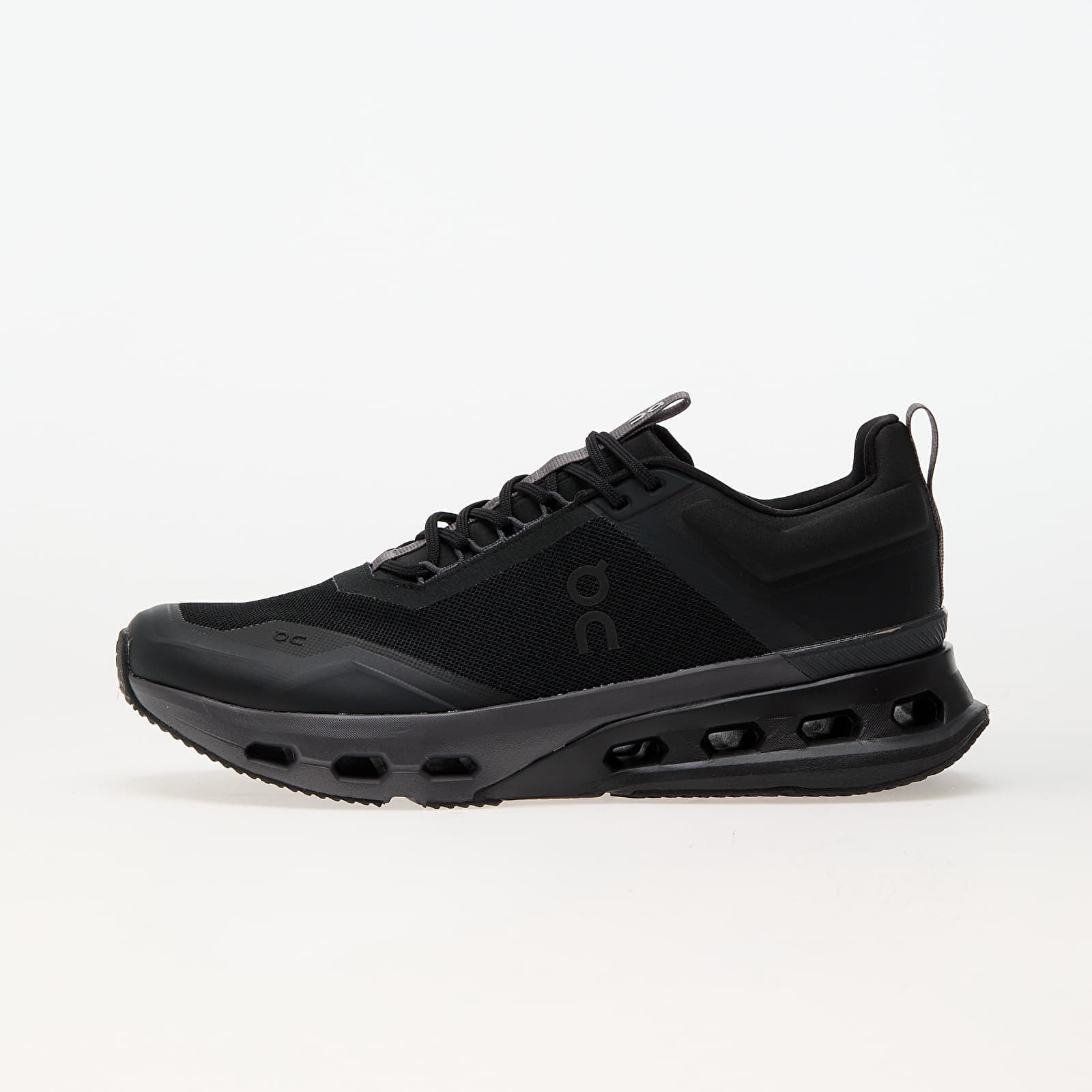 Tenisky On M Cloudnova X Black/ Eclipse EUR 42