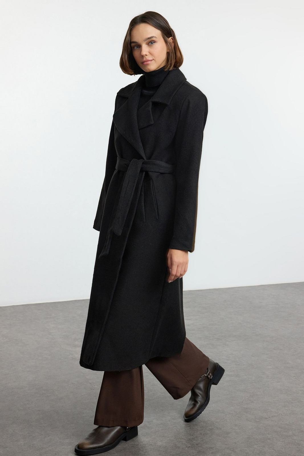 Trendyol Black Belted Regular Wool Long Topcoat Formed Lined Coat