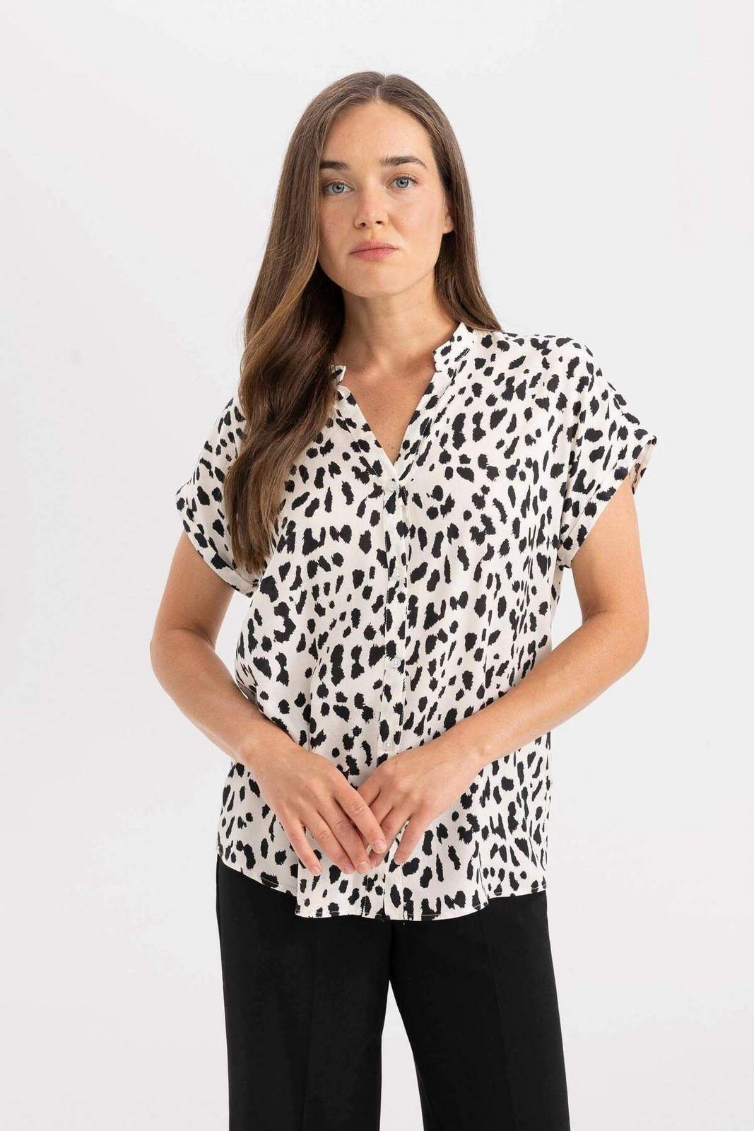DEFACTO DFC - Regular Fit Crew Neck Patterned Short Sleeve Shirt