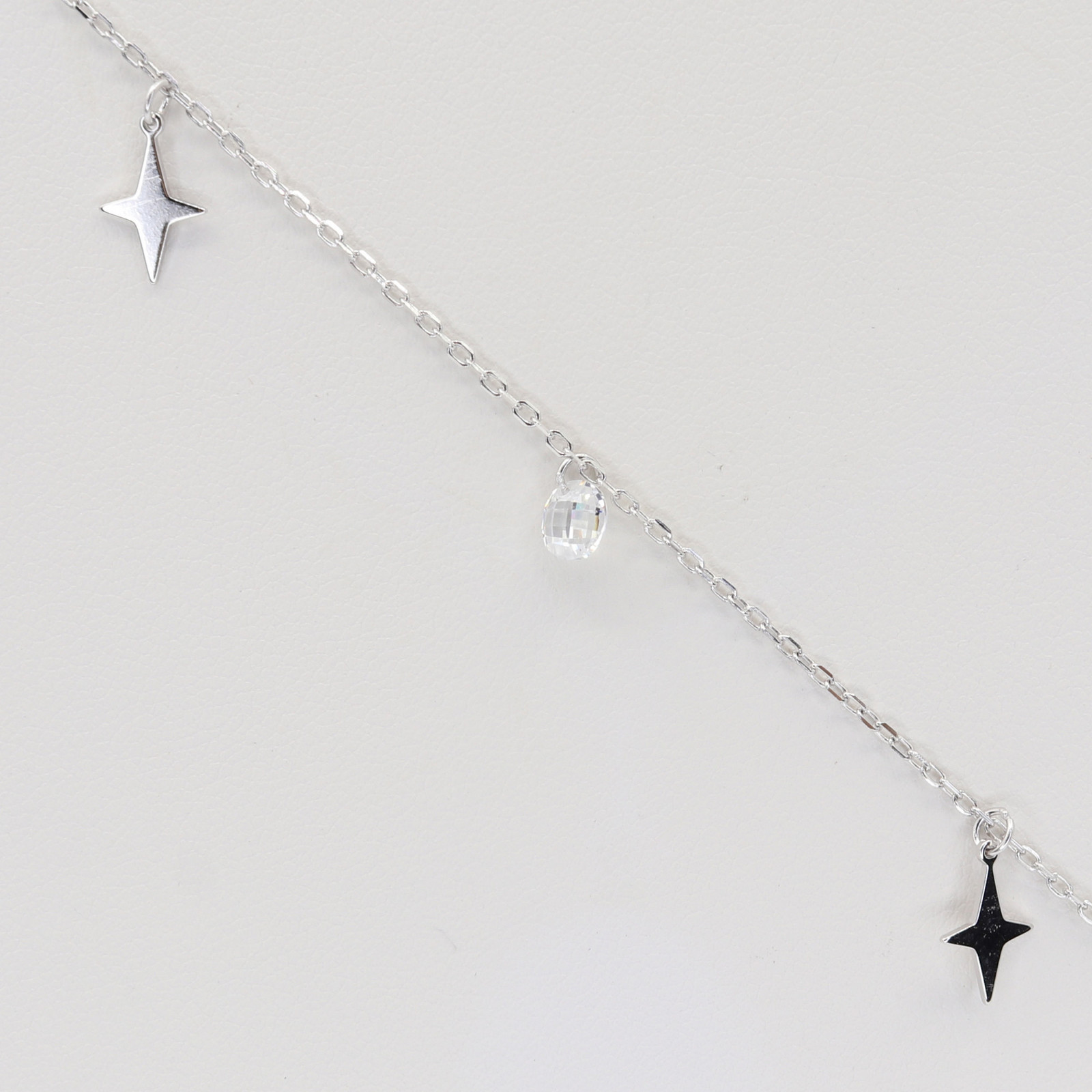 Strieborný náramok 110811