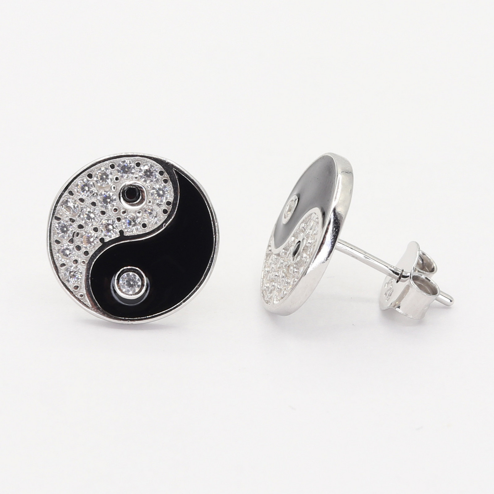 Strieborné náušnice 110941