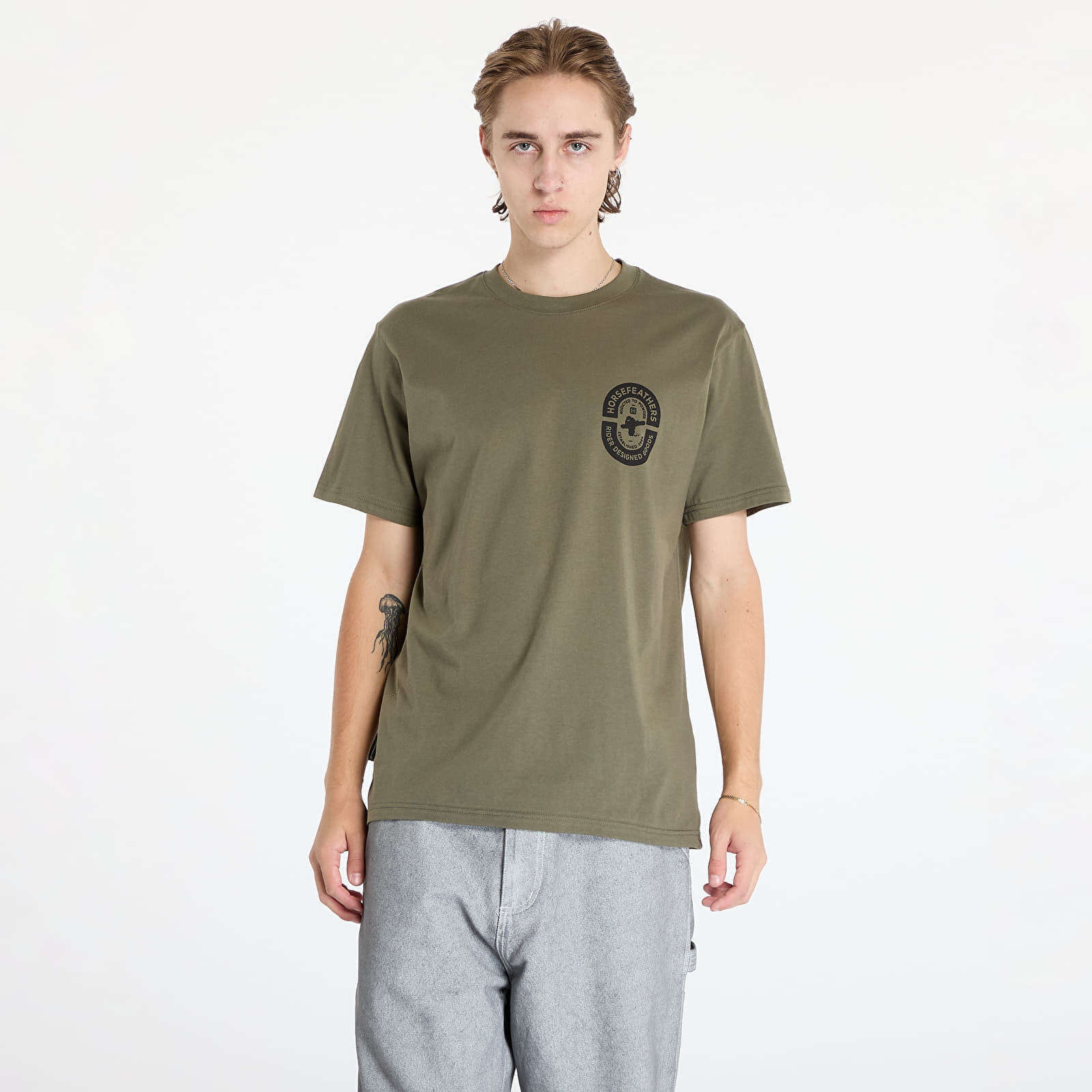 Tričko Horsefeathers Powder Badge II T-Shirt Burnt Olive S