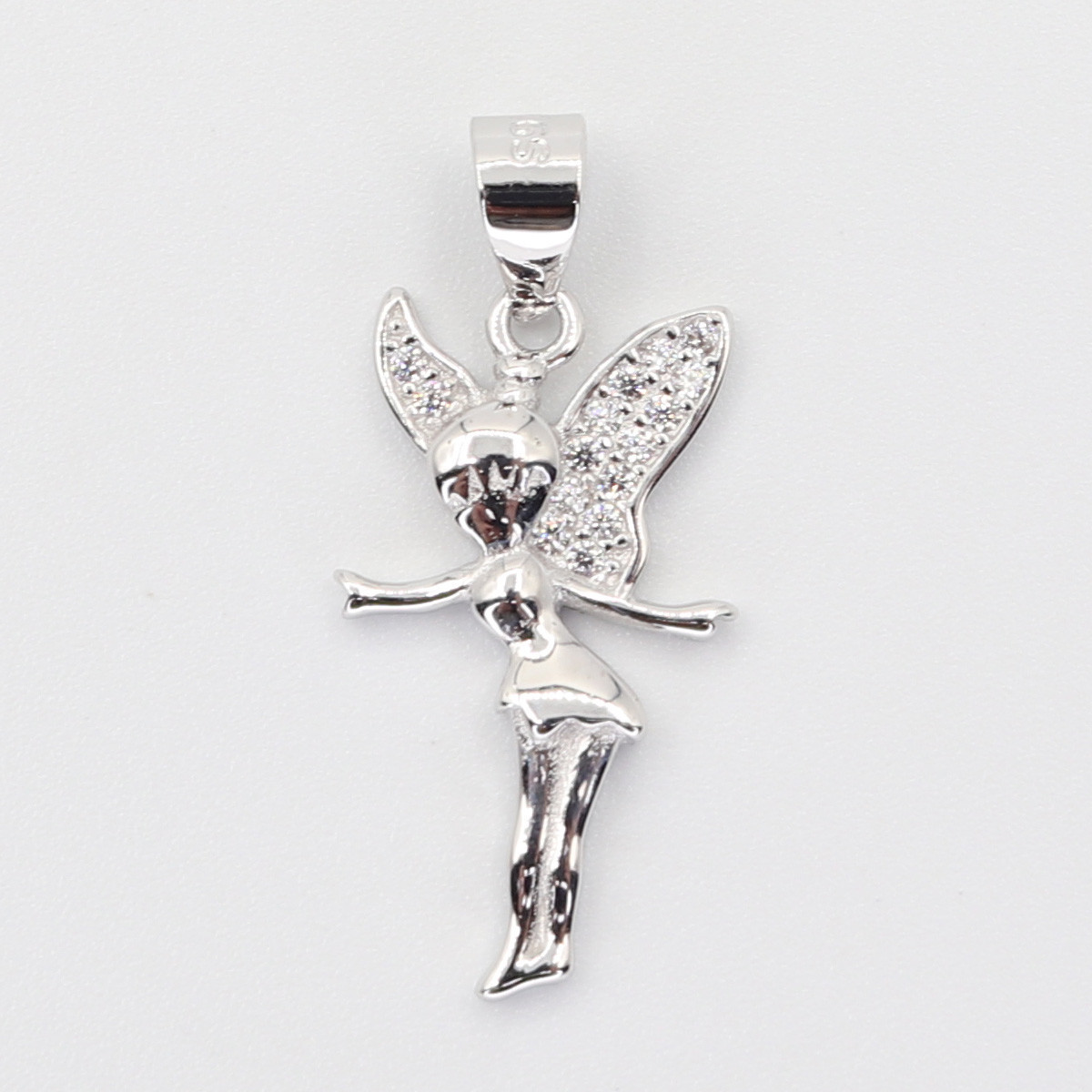 Strieborný prívesok 111061