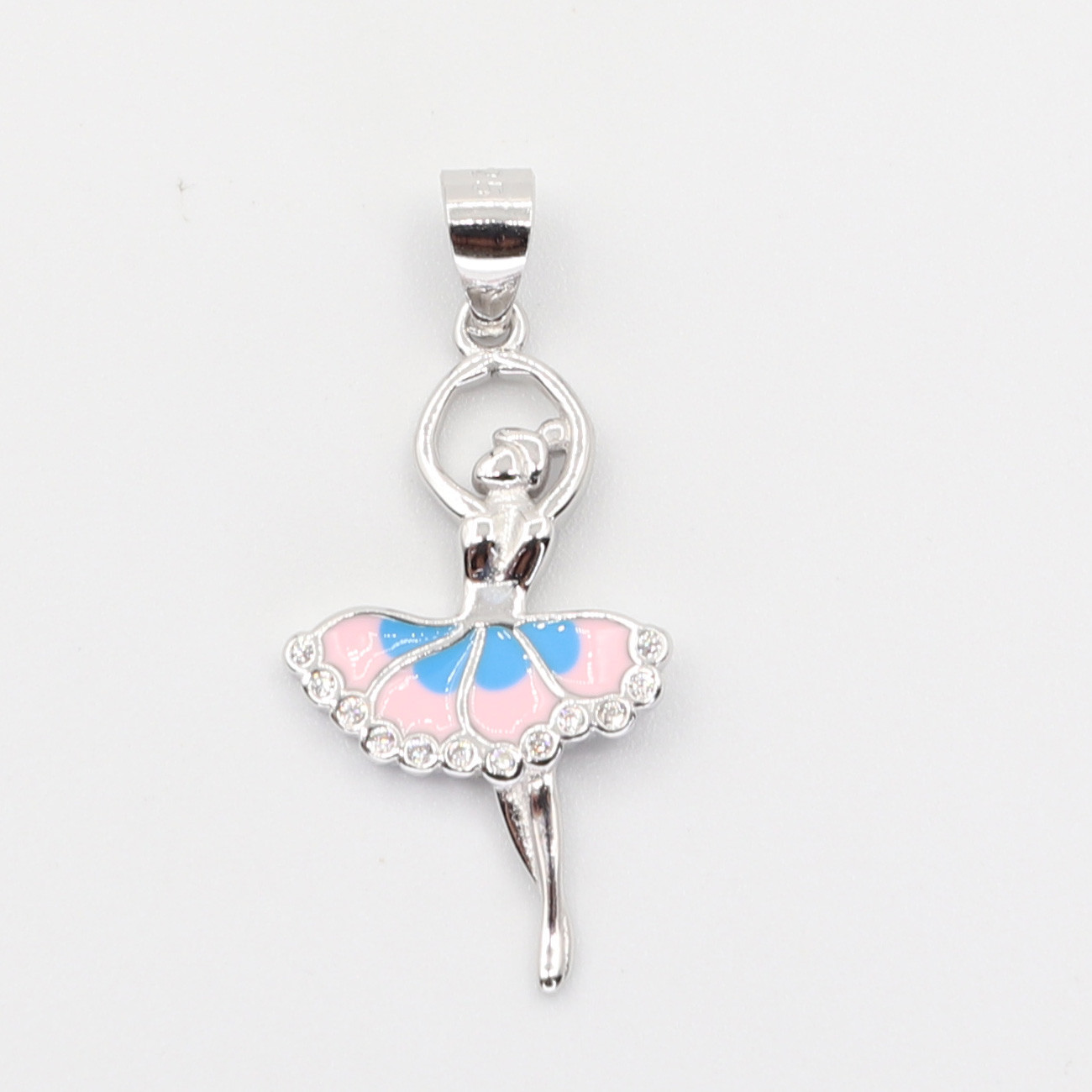 Strieborný prívesok 111069